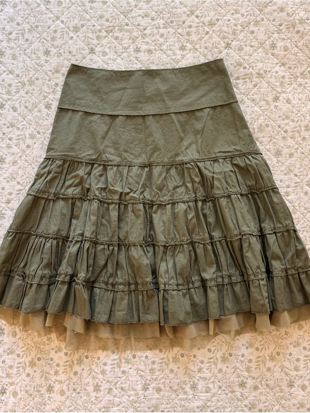 Euro green ruffled midi skirt